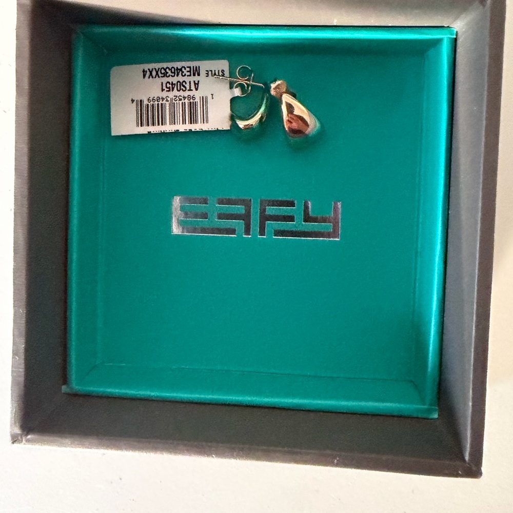 Effy 14K Gold Earrings - Picture 3 of 5